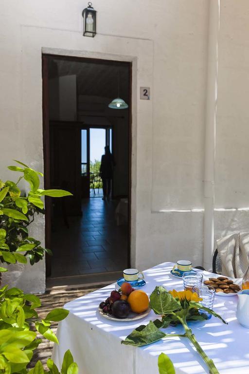 B&B Pozzo Di Luce (Adults Only) Монополи Экстерьер фото
